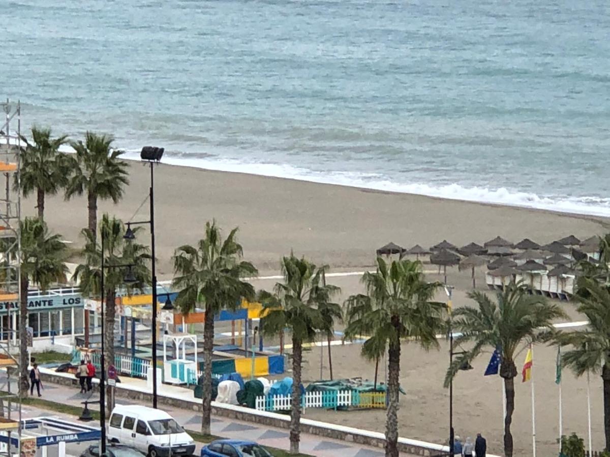 Torremolinos, Playa Del Bajondillo, Primera Linea Exterior foto